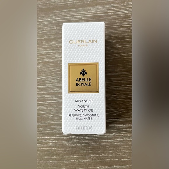 GUERLAIN Abeille Royale Advanced Youth Watery Anti-Aging Oil Mini 5ml - Picture 4 of 7